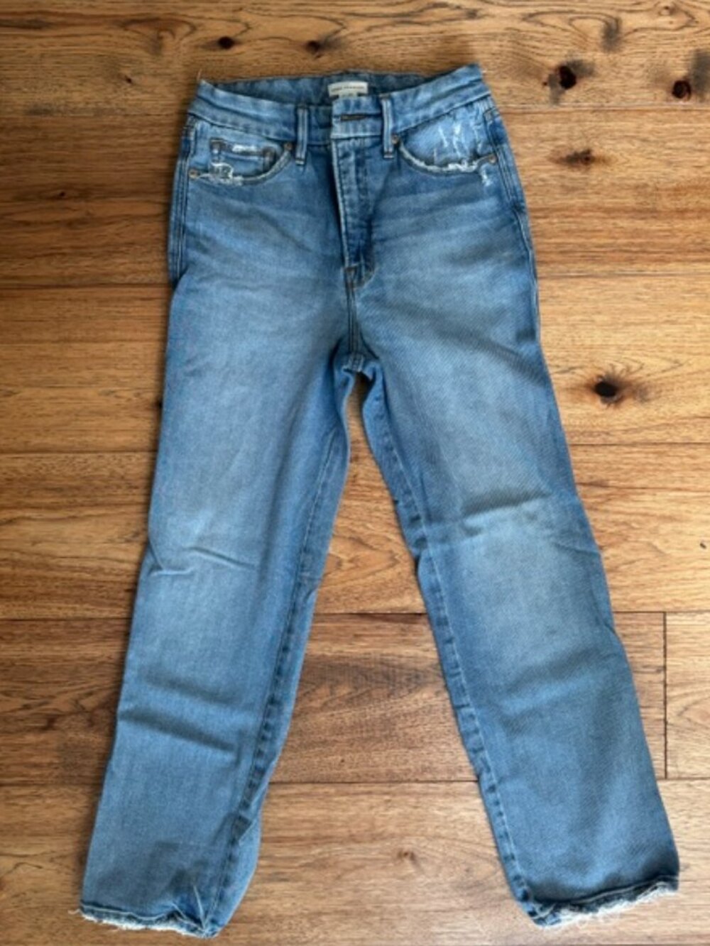 Good American Distressed Jeans Light Wash